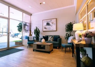 The lobby at Glendale Healthcare Center