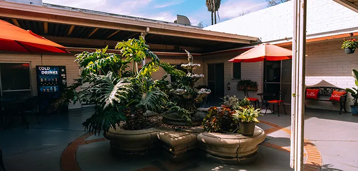 The courtyard at Glendale