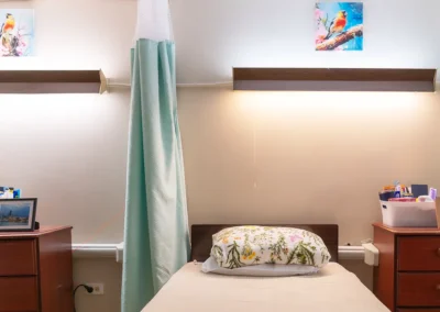 A bedroom at Hickory Village