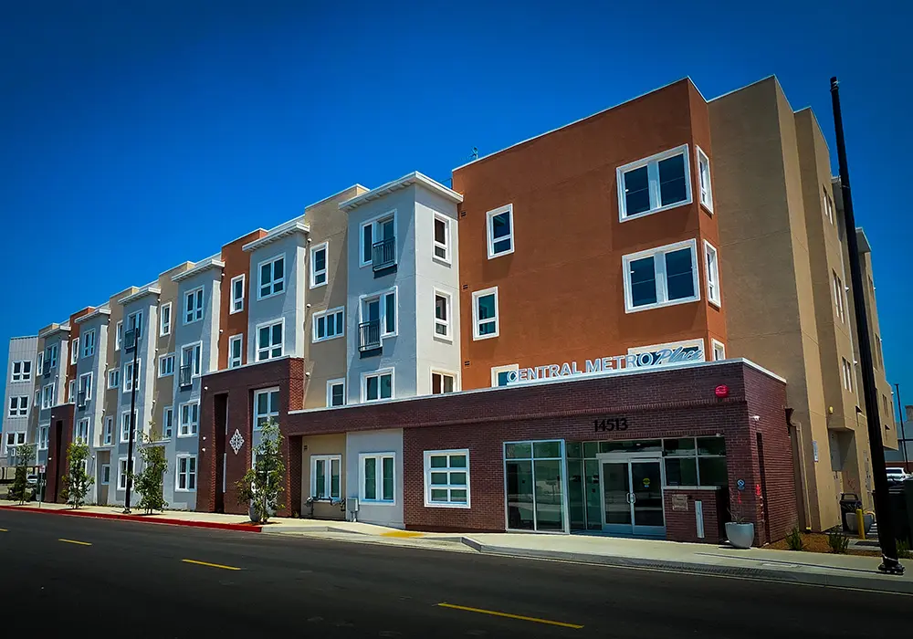 The front entrance and exterior of Central Metro Place